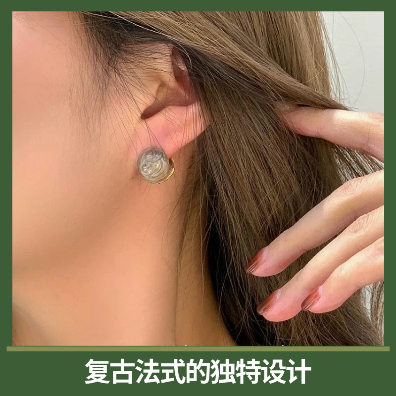 复古法式乳白珐琅滴釉圆球耳扣